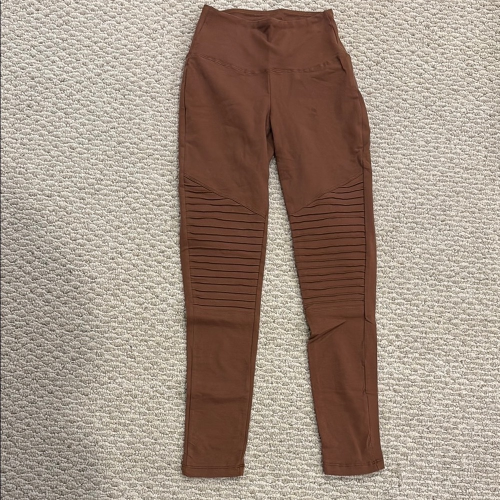 Zenana Outfitters Brown Leggings High-Waisted Stretch